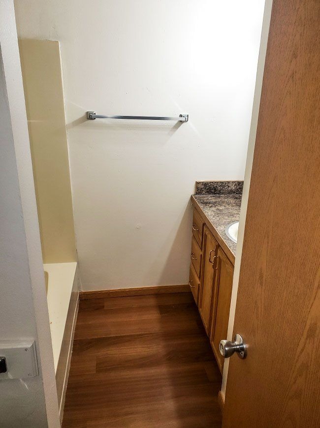 Holland Court Townhouses property photo 3