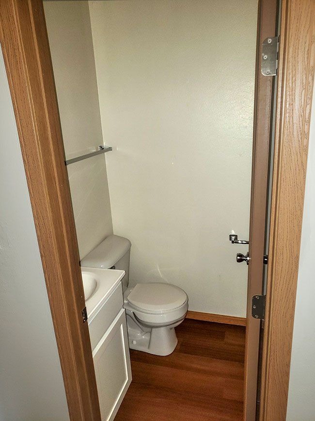 Holland Court Townhouses property photo 6