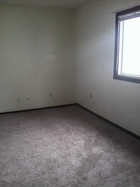 Fulton Street Duplex Rentals property photo 3